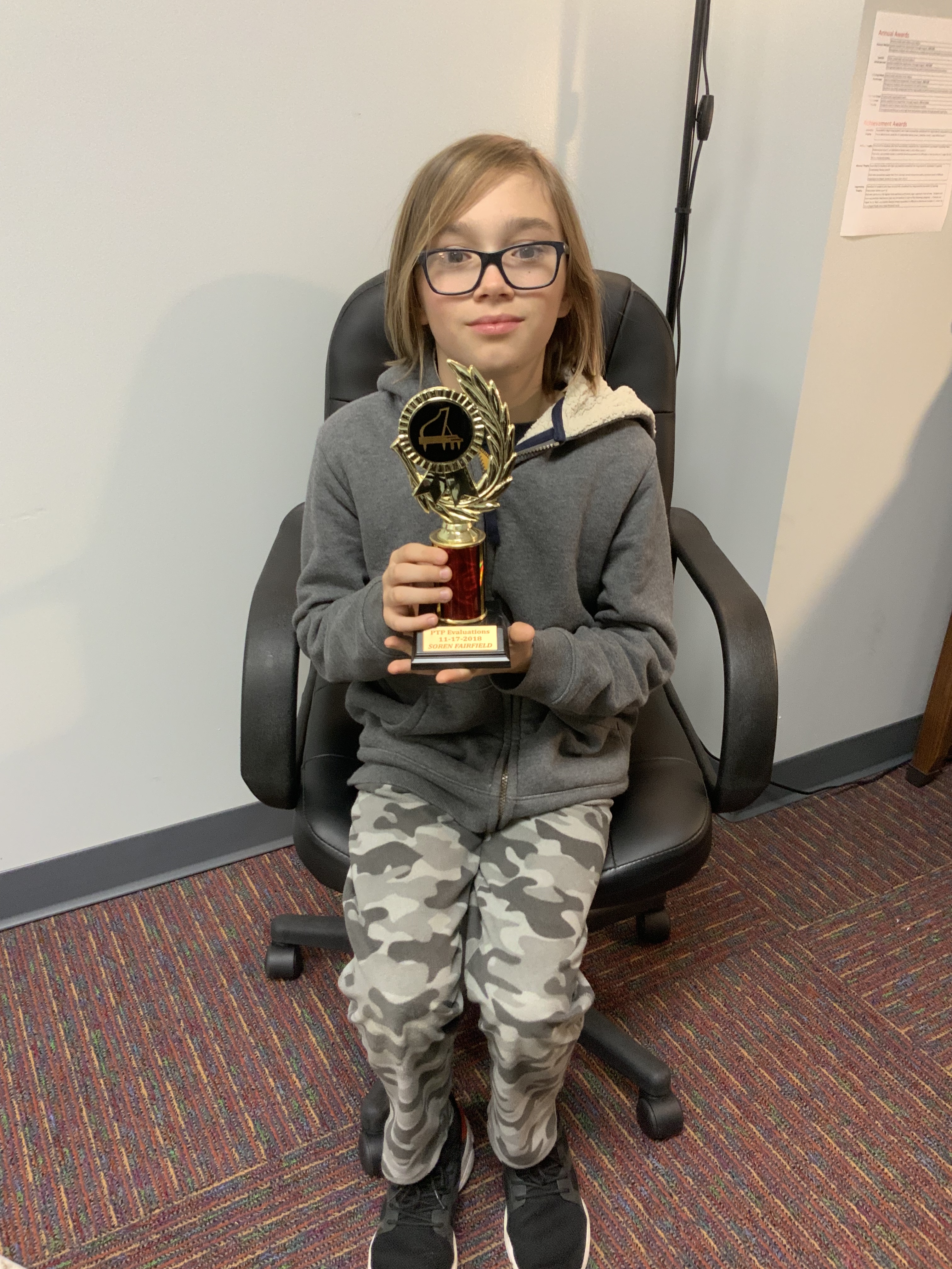 215B8C2D-686D-4A4A-9233-38900792B1C2